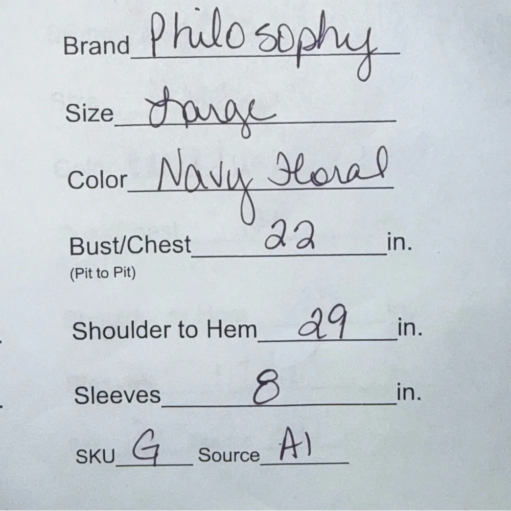 Philosophy Navy Floral Split Neck Short Sleeve Blouse Size L - Picture 8 of 8